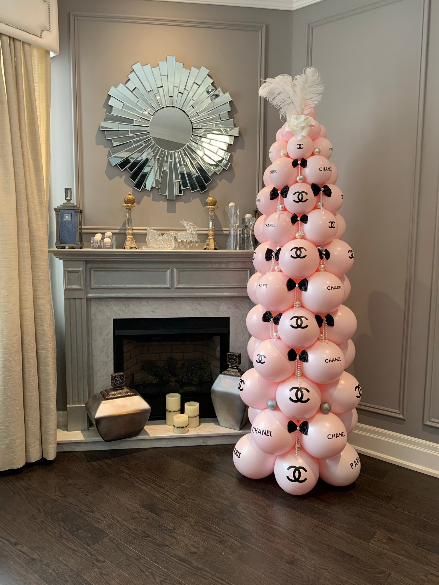 Chanel Inspired Christmas Balloon Tree – MSM Decor Studio