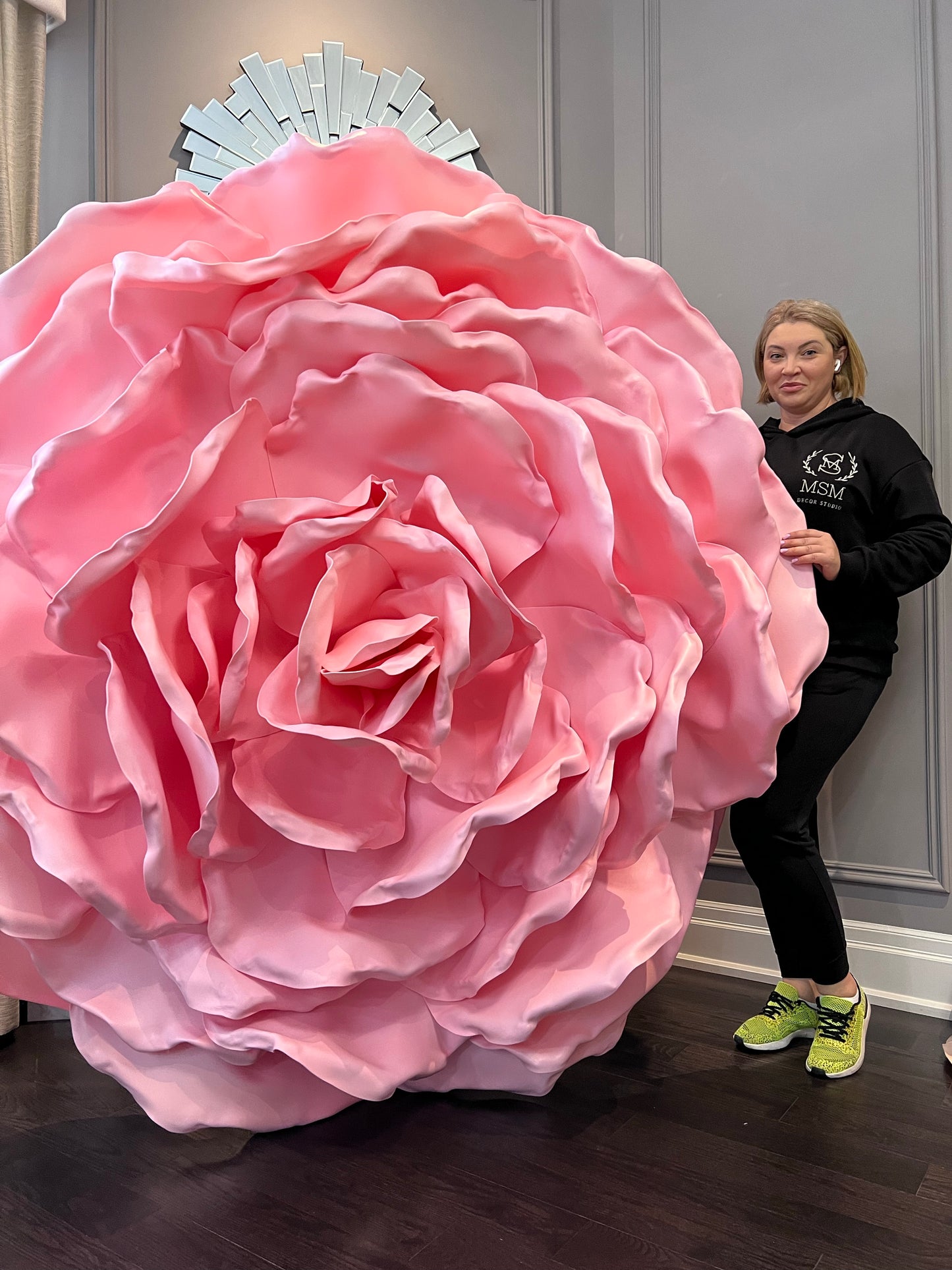 Huge Foam Rose - ONLINE