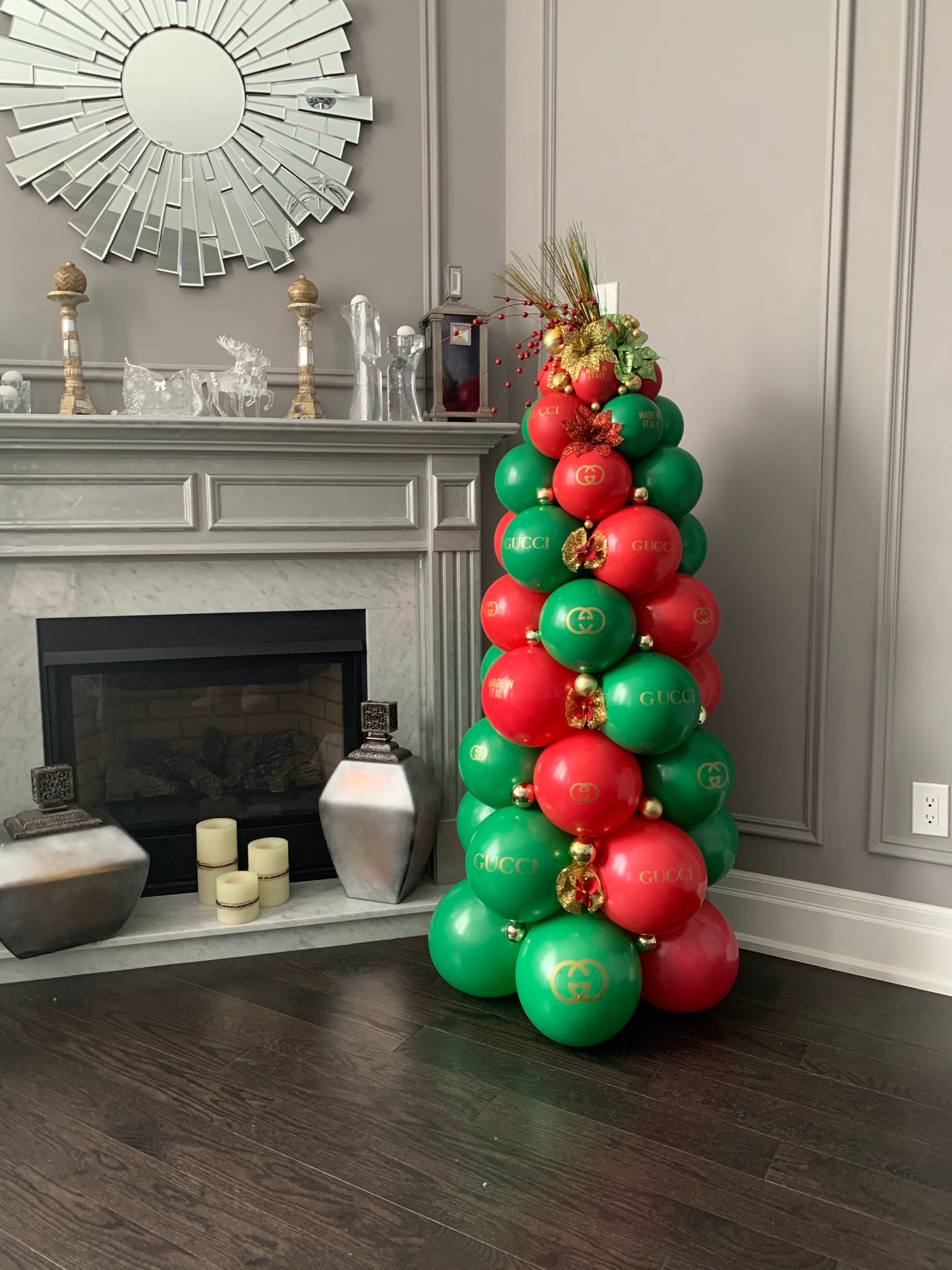 Gucci Inspired Christmas Balloon Tree – MSM Decor Studio